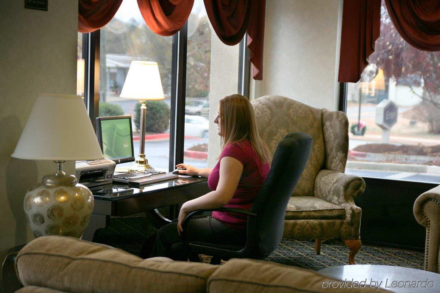 Hampton Inn Clemson Interior photo